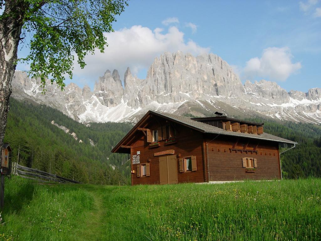 Апартаменты Berghuette Plafoetschalm Тирес Экстерьер фото